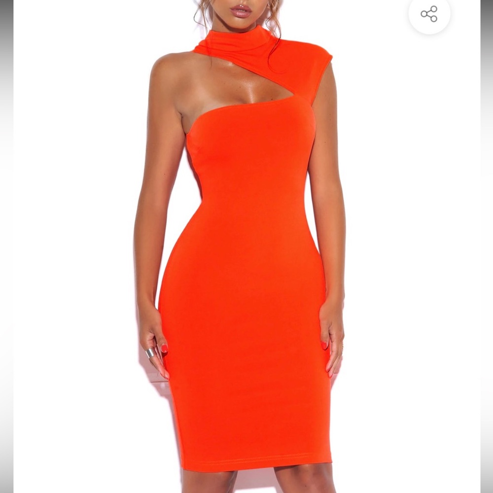 Miss Circle Elegant Orange One-Shoulder Dress